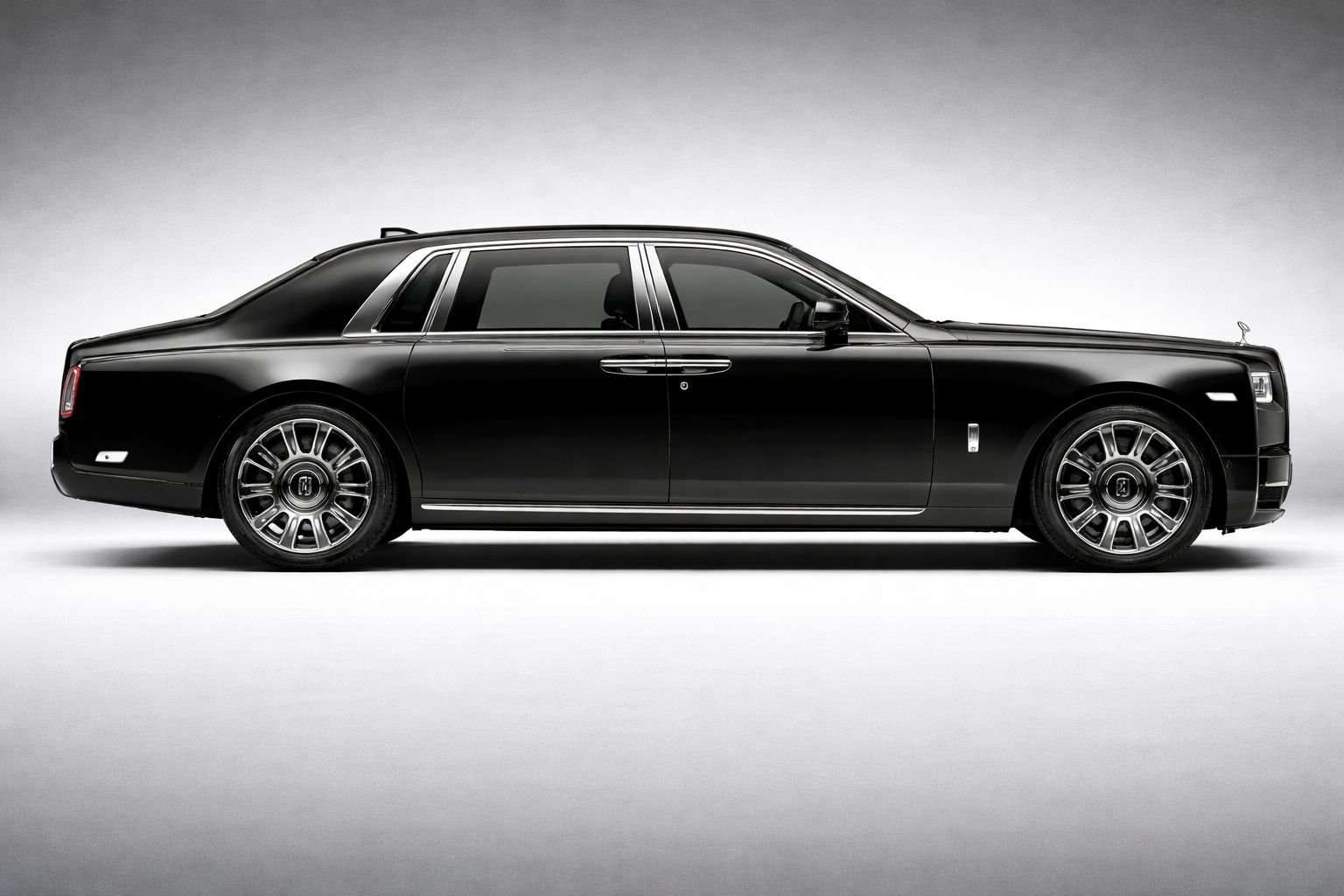 Rolls Royce Phantom Front